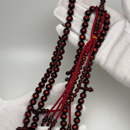 Tasbih Tijani en Yusr Khor 10 mm – Corail Rouge, Ficelle Rouge | Kourous Artisanal